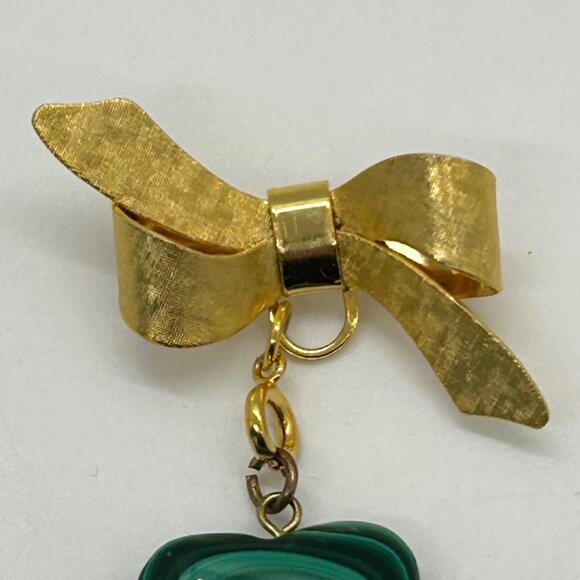 Gold-tone Bow Brooch Dangling Green Malachite Heart Pendant Sweetheart Valentine - Picture 4 of 16